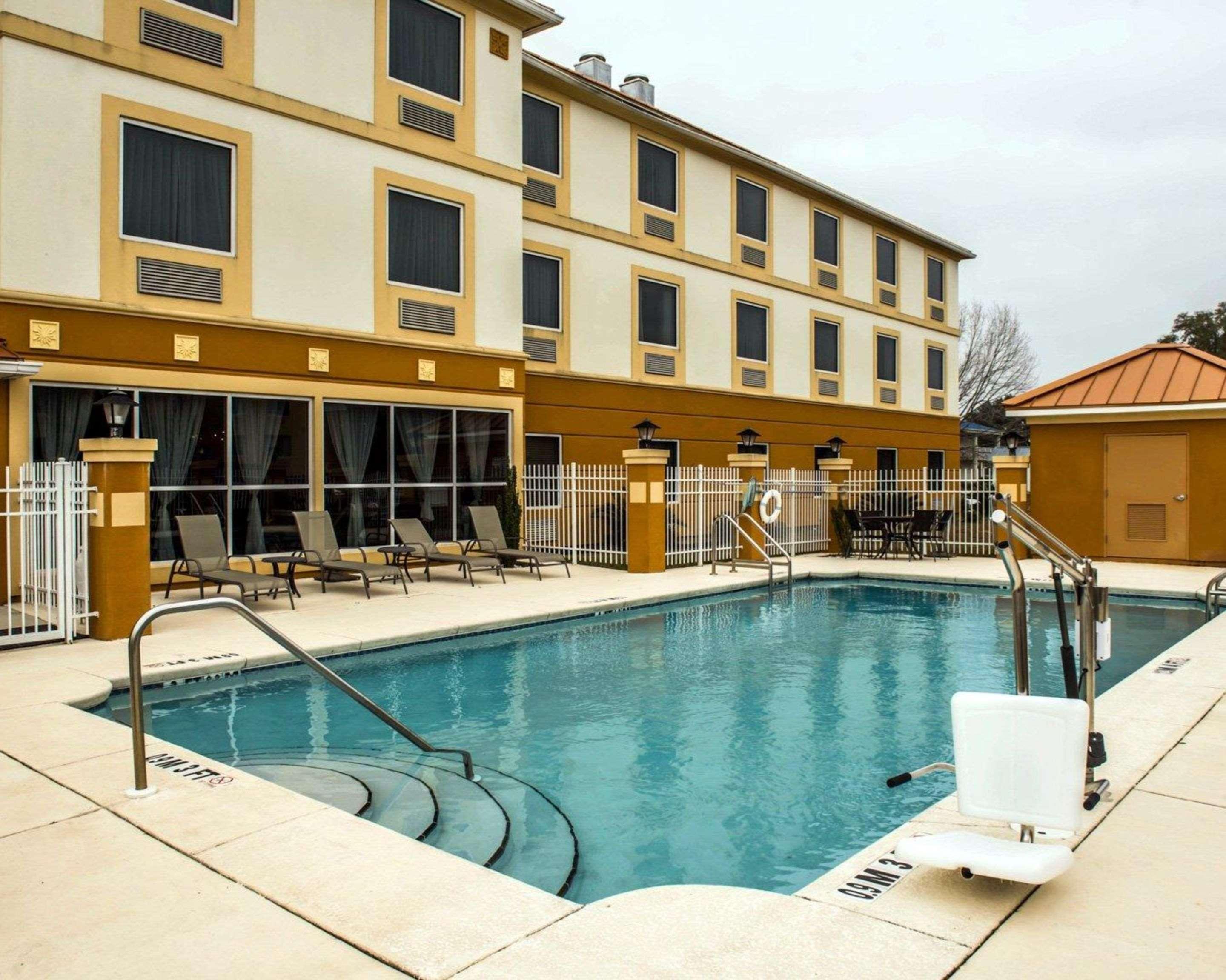 Comfort Inn & Suites Marianna I-10 Экстерьер фото